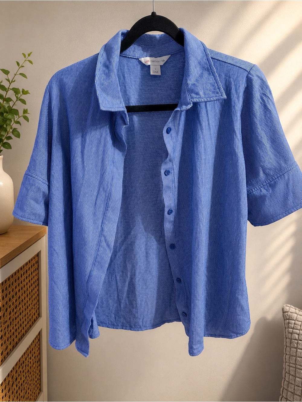 Liz Claiborne Periwinkle Short-Sleeve Button-Down Shirt